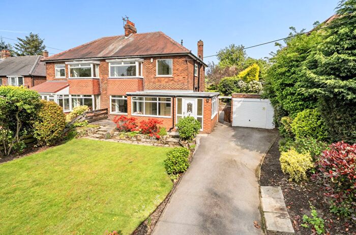 3 Bedroom Semi-Detached House For Sale In West Lane, Sharlston Common, Wakefield, West Yorkshire, WF4