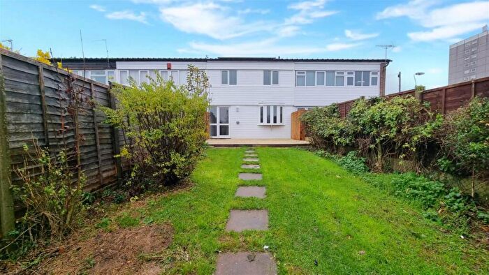 3 Bedroom Terraced House For Sale In Shrewton Avenue, Druids Heath, B14