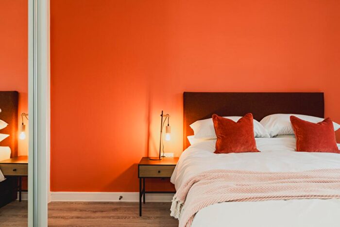 1 Bedroom Apartment To Rent In Hardwick House, DE1