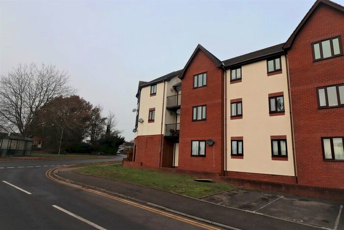 2 Bedroom Flat To Rent In Bulwark Ave, Chepstow, NP16