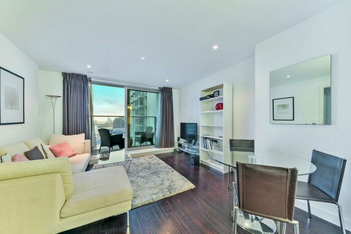 1 Bedroom Flat To Rent In West Tower, Pan Peninsula Square, Canary Wharf, London, E14