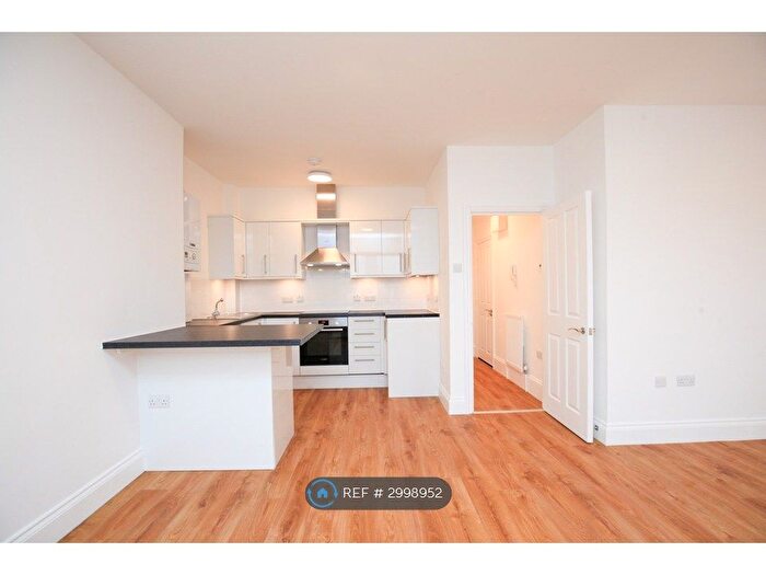 1 Bedroom Flat To Rent In Footscray Road, London, SE9