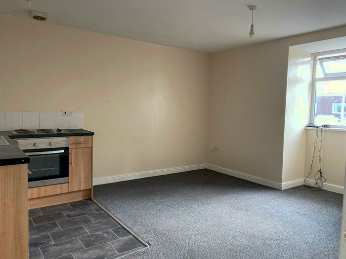 1 Bedroom Apartment To Rent In Bennetthorpe, Doncaster, South Yorkshire, DN2