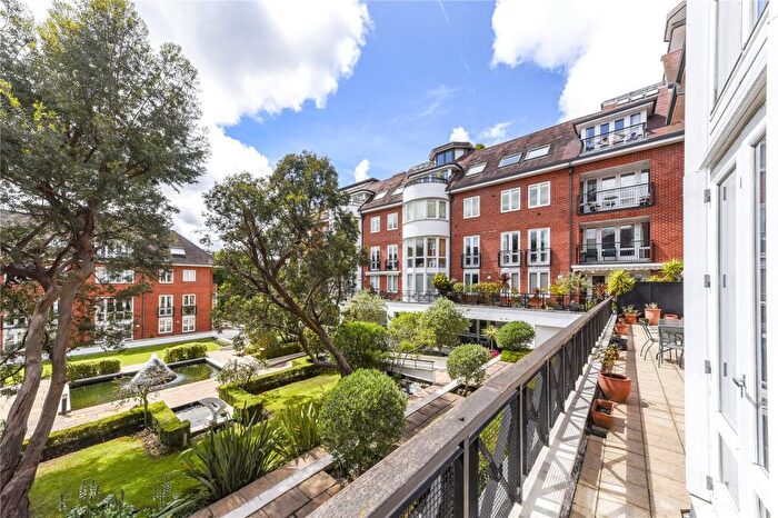 3 Bedroom Apartment To Rent In Westfield, Kidderpore Avenue, London, NW3