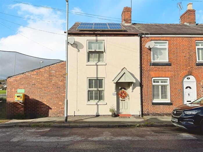 2 Bedroom End Of Terrace House For Sale In Booth Street, Congleton, CW12