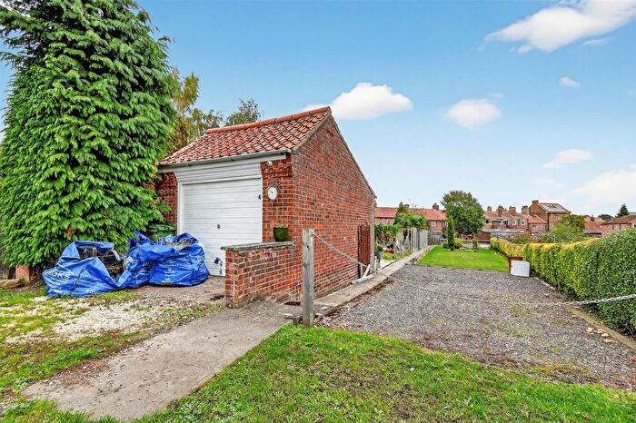 2 Bedroom Terraced House For Sale In Long Street, Easingwold, York, YO61