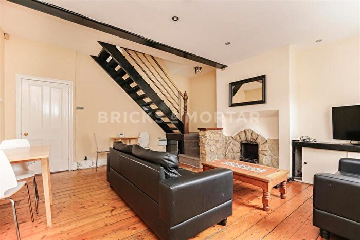 4 Bedroom Terraced House To Rent In (£pppw) Tenth Avenue, Heaton, Newcastle Upon Tyne, NE6