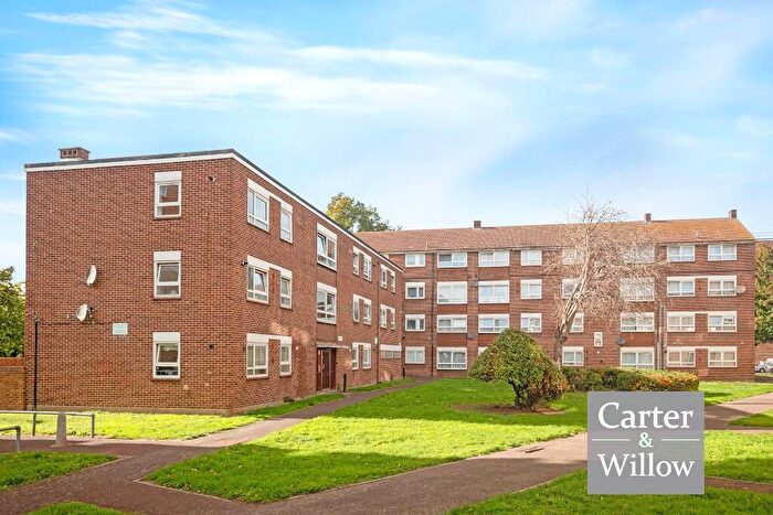1 Bedroom Flat For Sale In John Burns Drive, Barking, IG11
