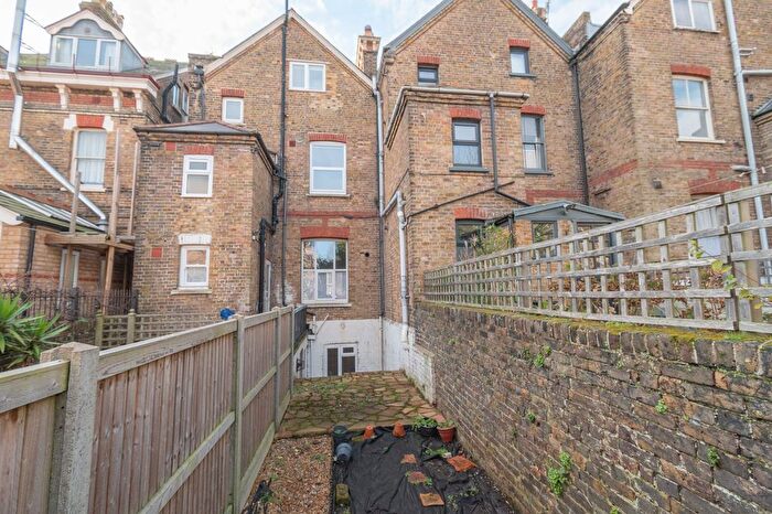1 Bedroom Flat For Sale In Marlborough Road, Ramsgate, CT11