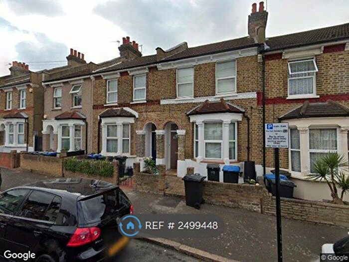 2 Bedroom Terraced House To Rent In Southwell Road, Croydon, CR0