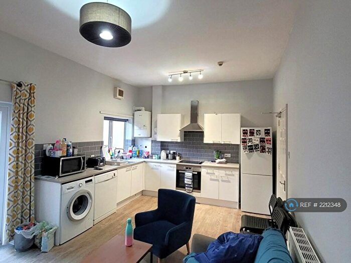 5 Bedroom Terraced House To Rent In Ashley Hill, Bristol, BS6