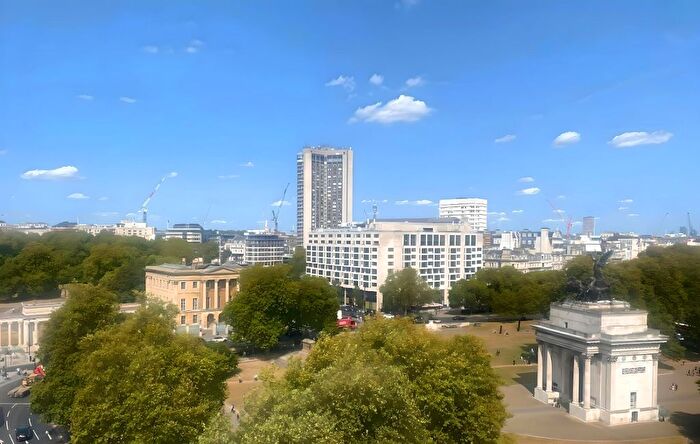 4 Bedroom Flat To Rent In Park Lane, Mayfair, London, W1K