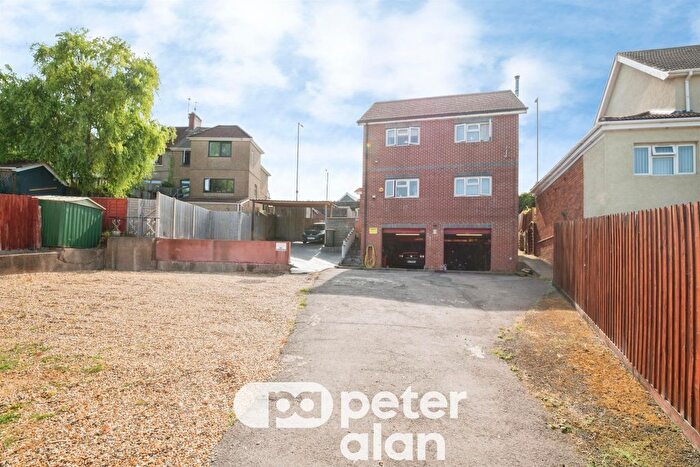 4 Bedroom Detached House For Sale In Malpas Road, Newport, NP20