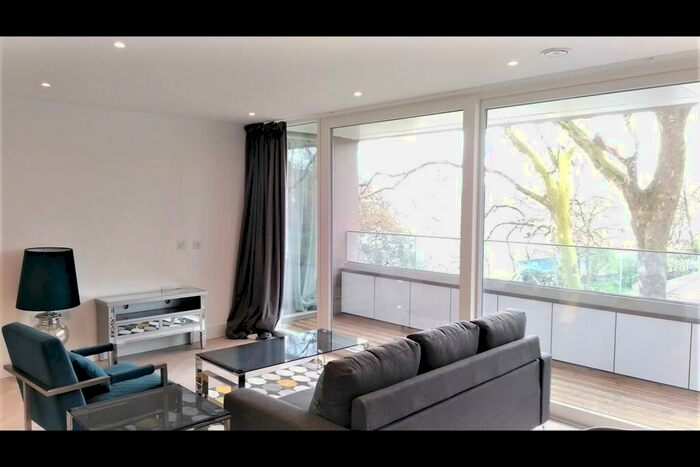 2 Bedroom Apartment To Rent In Jewel House, N7