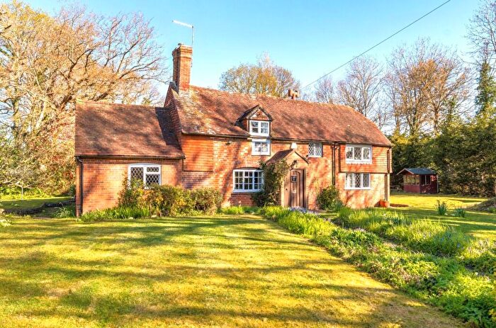 3 Bedroom Detached House For Sale In Rickmans Lane, Plaistow, RH14