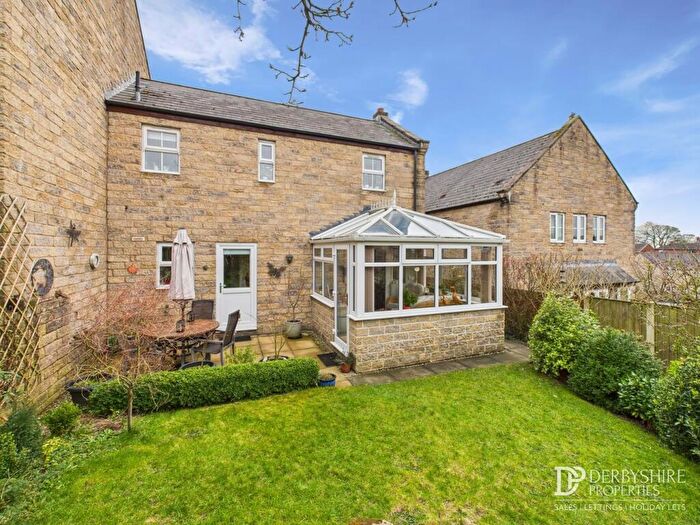 3 Bedroom Town House For Sale In Hodder Close, Crich, Matlock, DE4