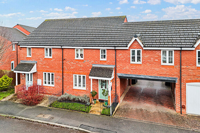 3 Bedroom Semi-Detached House For Sale In Redhill Road, Long Lawford, CV23