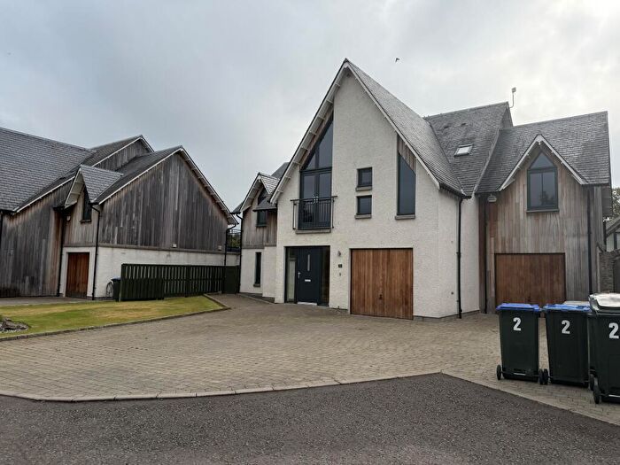 5 Bedroom House To Rent In Allanfield, Auchterarder, PH3