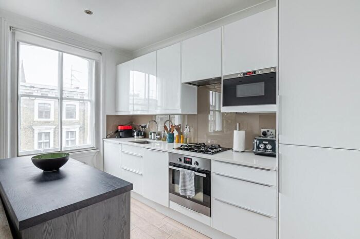 2 Bedroom Flat To Rent In Finborough Road, London, SW10