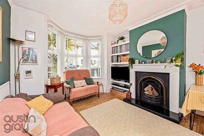 3 Bedroom Property For Sale In Montgomery Street, Hove, BN3