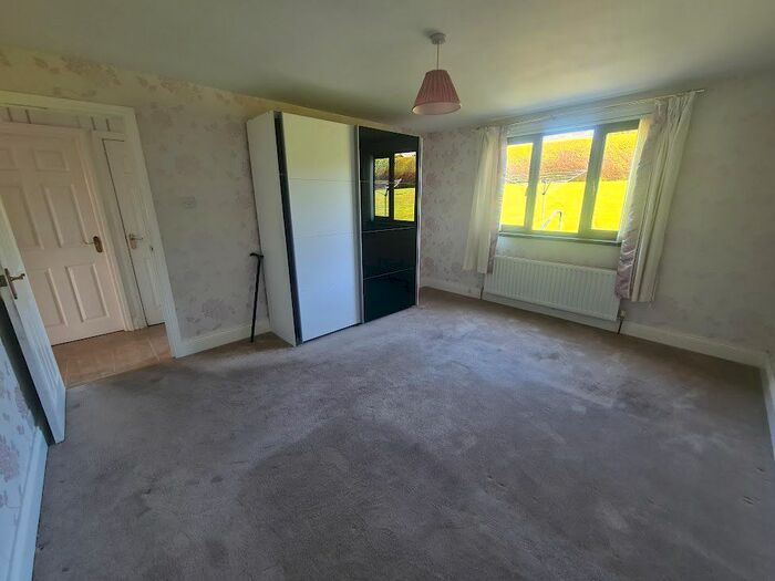 2 Bedroom Flat For Sale In Cotswold Drive, Bangor, County Down, BT20