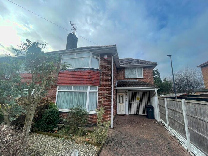 3 Bedroom Semi-Detached House To Rent In Coleridge Street, Sunnyhill, Derby DE23