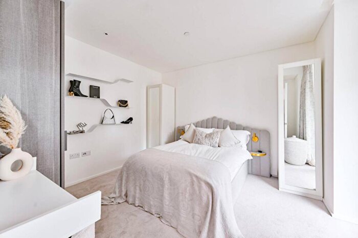 1 Bedroom Flat For Sale In Coda Residences, Battersea, London, SW11