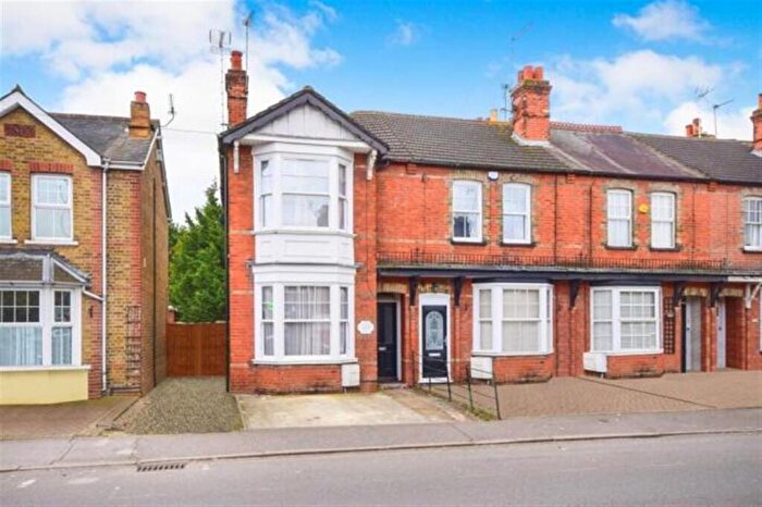 4 Bedroom End Of Terrace House For Sale In Baddow Road, Great Baddow, Chelmsford, CM2