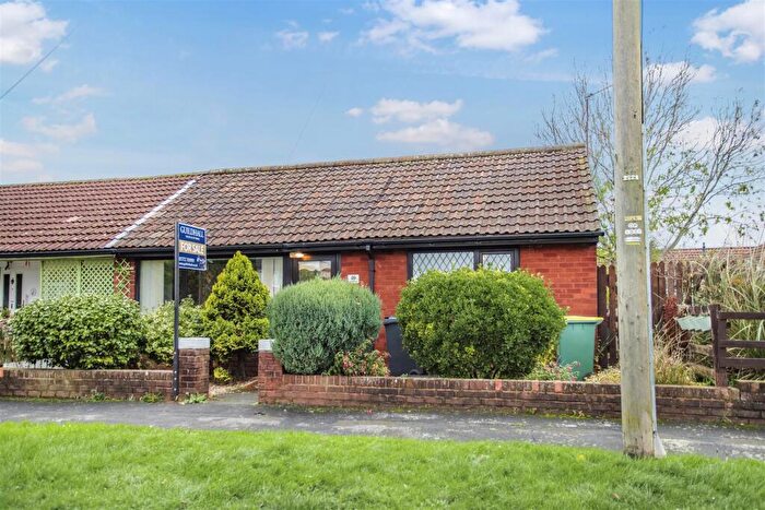 1 Bedroom Bungalow For Sale In Beachley Road, Ingol, PR2