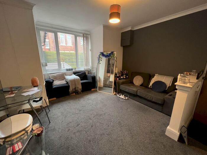 2 Bedroom Apartment To Rent In South Bank Otterburn Villas, Newcastle Upon Tyne, Tyne And Wear, NE2