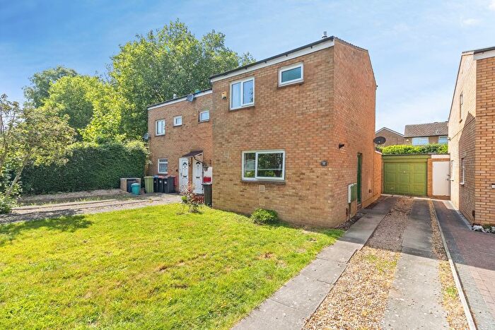 2 Bedroom End Terrace House For Sale In Bramble Avenue, Conniburrow, Milton Keynes, Buckinghamshire, MK14