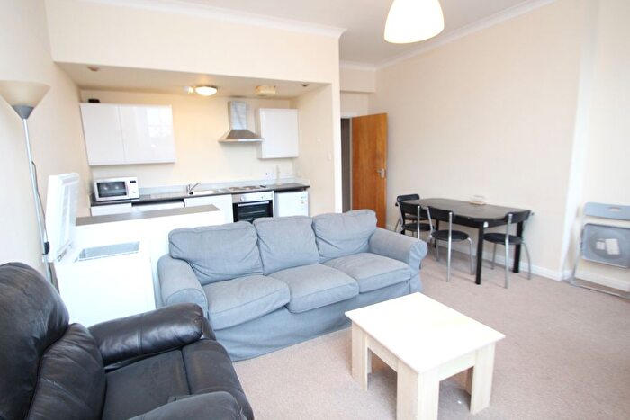1 Bedroom Flat To Rent In Candleriggs, Glasgow, G1