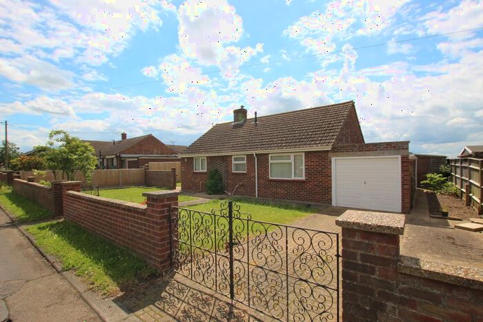 2 Bedroom Bungalow To Rent In Orchard Row, Soham, CB7