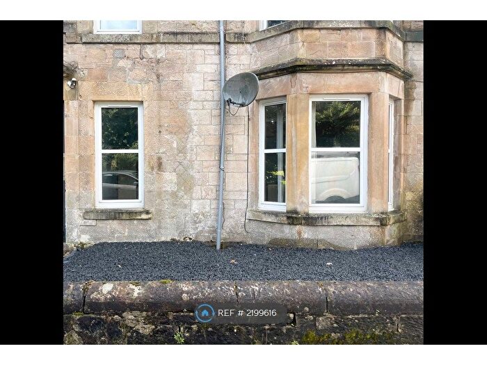 2 Bedroom Flat To Rent In Knoxville Road, Kilbirnie, KA25