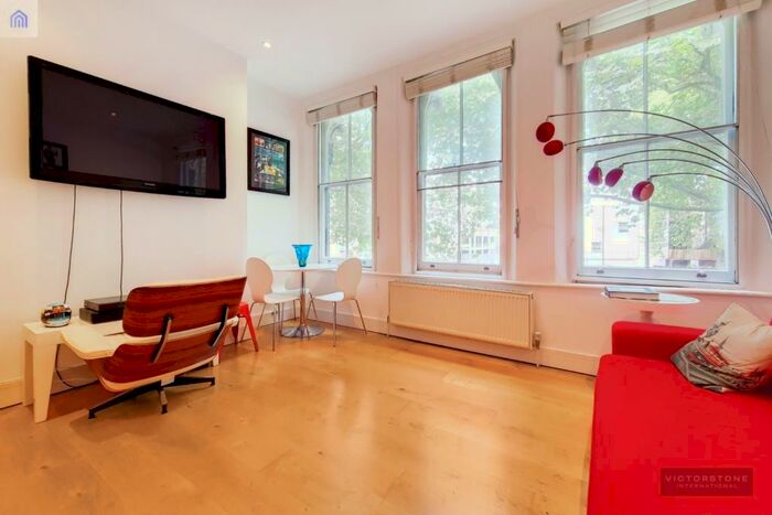 Studio To Rent In Farringdon Road, Clerkenwell, London, EC1R