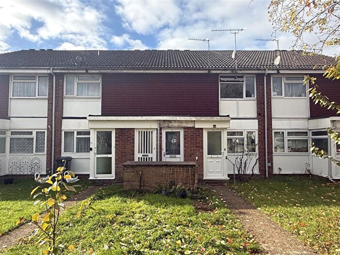 1 Bedroom Flat To Rent In Wardell Close, Mill Hill, NW7