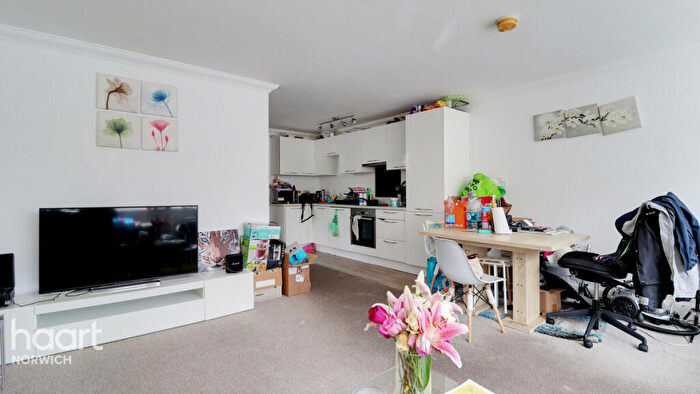 1 Bedroom Apartment To Rent In Earlham Road, Norwich, NR2