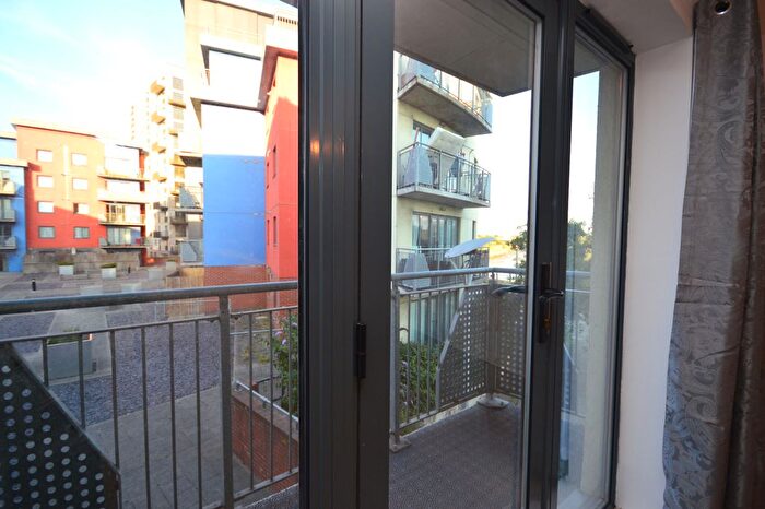 1 Bedroom Flat To Rent In Spring Place, Barking, IG11