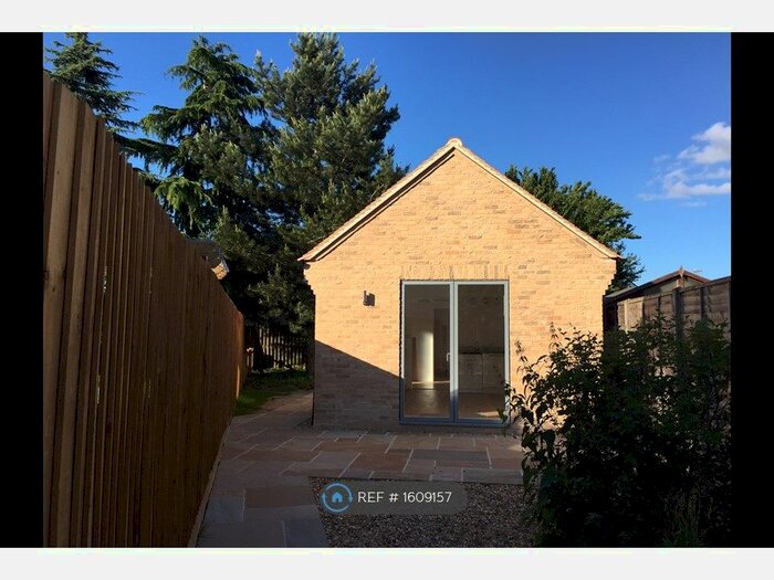 1 Bedroom Bungalow To Rent In Howard Road, Cambridge, CB5