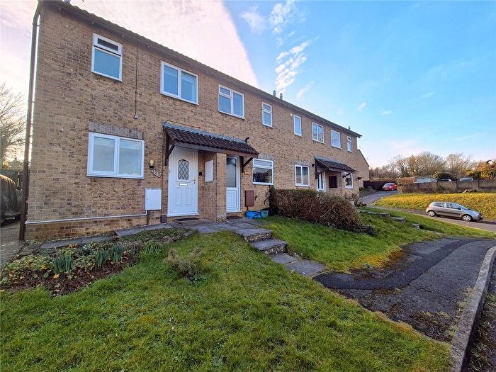 2 Bedroom End Of Terrace House For Sale In Whatcombe Road, Frome, Somerset, BA11