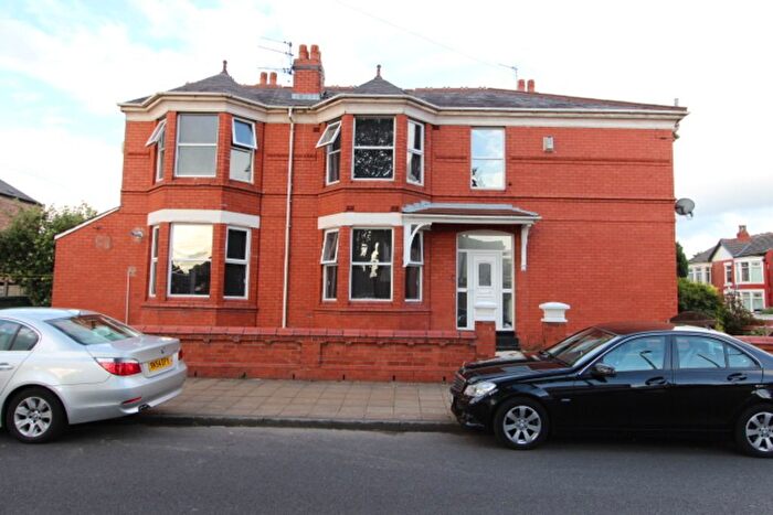 3 Bedroom Terraced House To Rent In St Johns Road, Old Trafford, M16