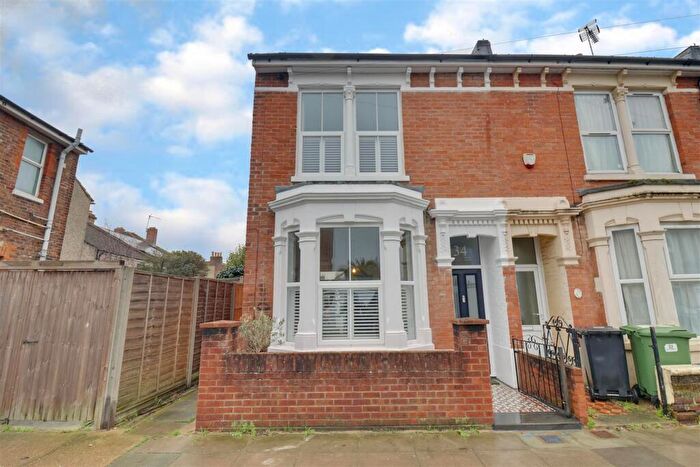 3 Bedroom End Of Terrace House For Sale In Delamere Road, Southsea, PO4