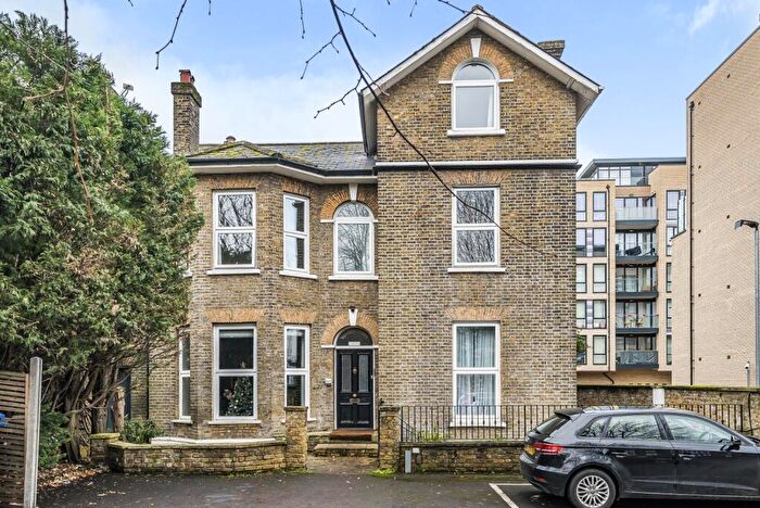 1 Bedroom Apartment For Sale In Court Yard, Eltham, SE9
