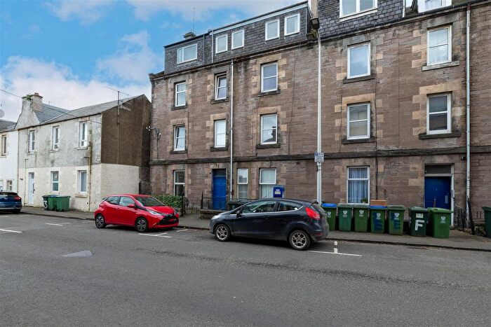 1 Bedroom Flat For Sale In Alexandra Street, Perth, PH2