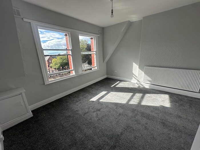 2 Bedroom Apartment To Rent In Princes Ave, L8