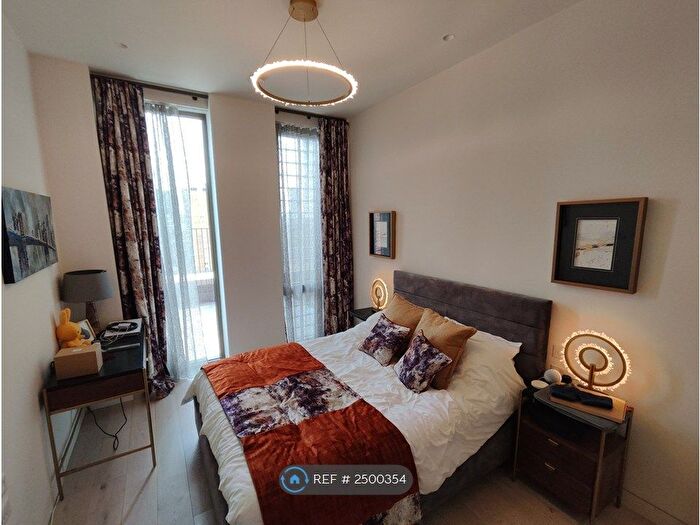 2 Bedroom Flat To Rent In City Road, London, EC1V