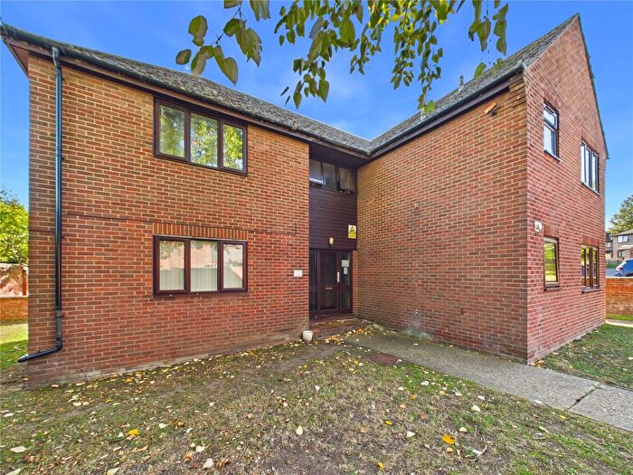 1 Bedroom Flat For Sale In Hilton Close, Manningtree, Essex, CO11