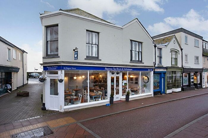 2 Bedroom Property For Sale In Regent Street, Teignmouth, TQ14