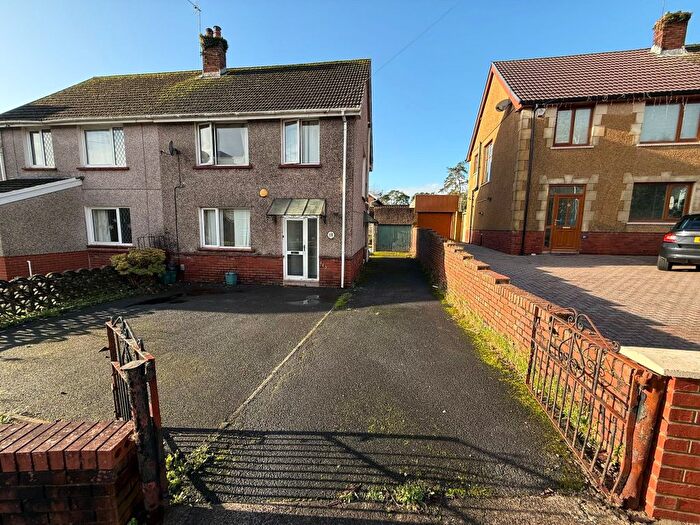 3 Bedroom Semi Detached House For Sale In Parkway, Derwen Fawr, Sketty, Swansea, SA2