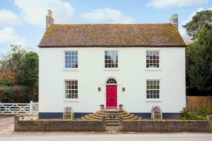 5 Bedroom Detached House For Sale In The Street, Staple, CT3